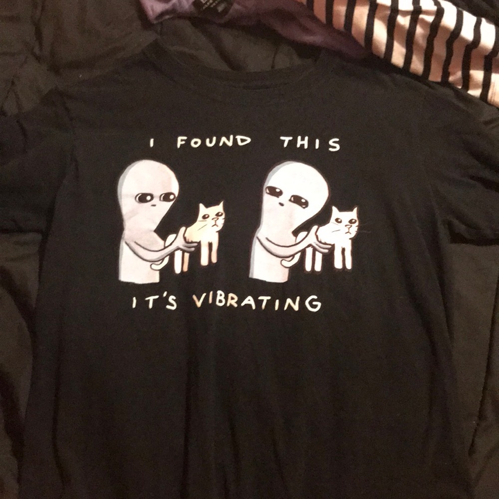 Graphic tee